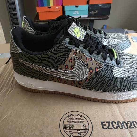 Nike Air Force 1/1 Animal Print Men\'s Patterned Athletic Shoes - Size 10m main image 4